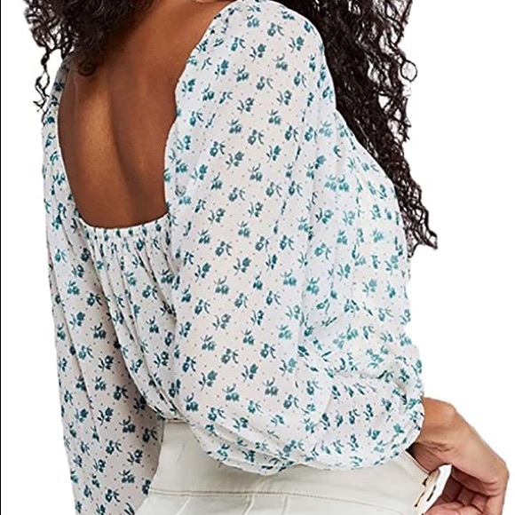 SOLD Beautiful Free people cross-over blouse - Picture 3 of 9